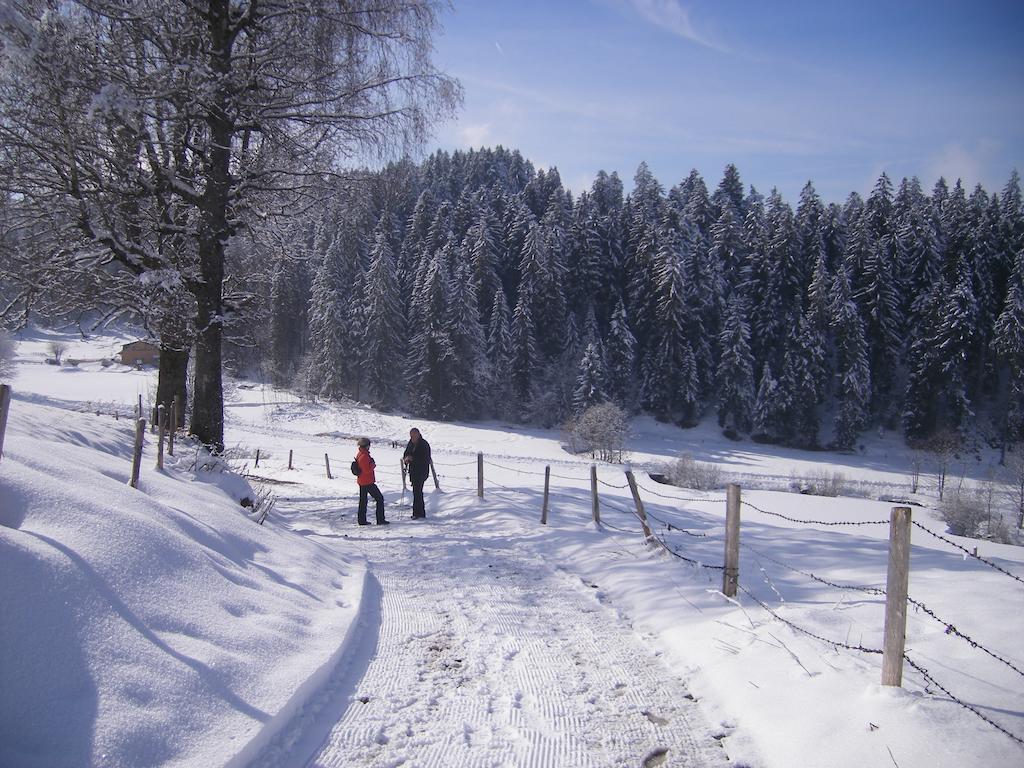 Ferienwohnungen Frick Möggers Buitenkant foto